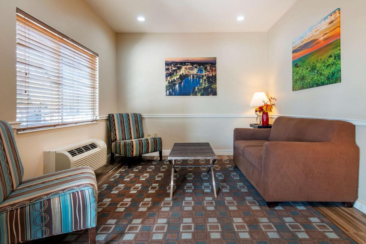 Western Governors Inn&suites