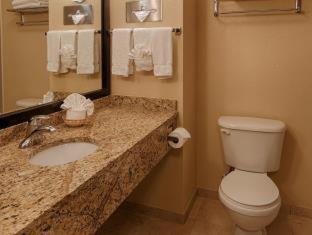 Western Governors Inn&suites Hotel 3*