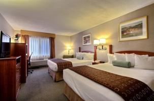Western Governors Inn&suites Hotel 3*