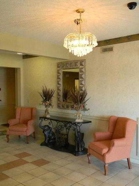 Western Governors Inn&suites